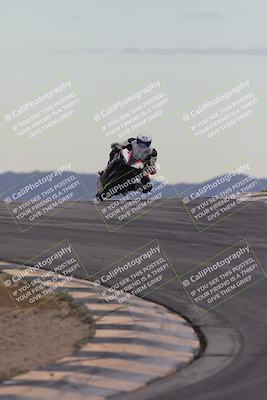 media/Sep-21-2025-Race Pace (Sun) [[98bf33ef95]]/Non Verified/1-Turns 9 and 10 (8am)/